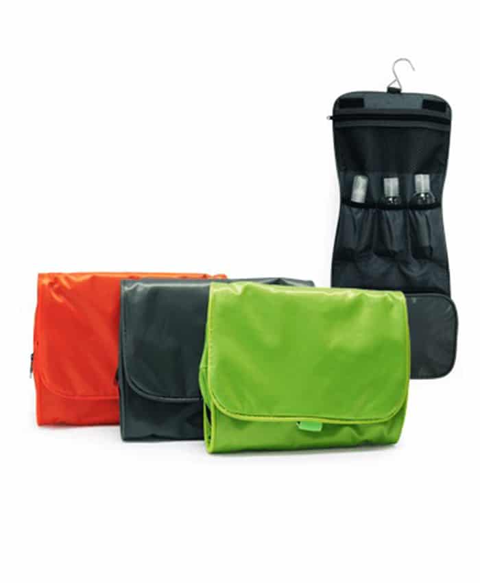 3 FOLD TOILETRIES POUCH