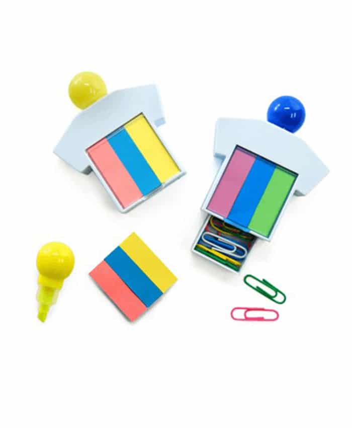 HIGHLIGHTER WITH POST IT PAD AND PAPER CLIPS