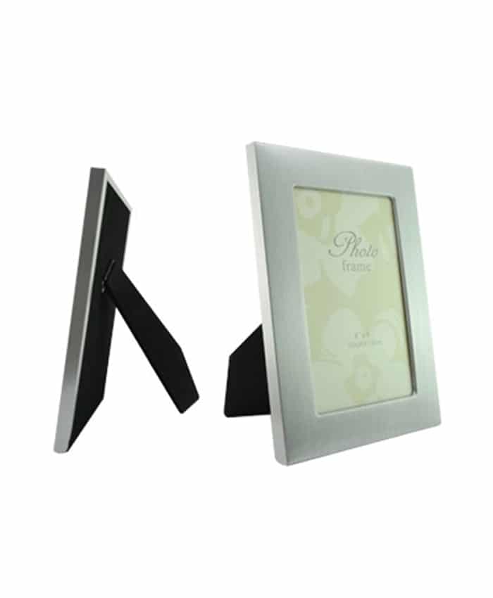 METAL PHOTO FRAME