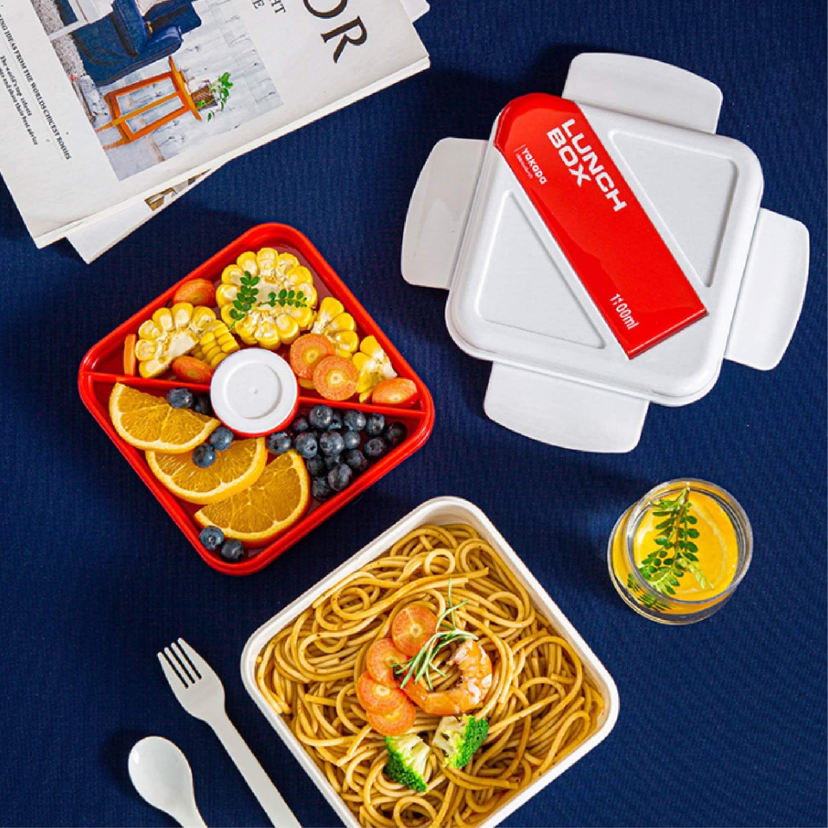 Microwaveable Lunch Box with Sauce Compartment
